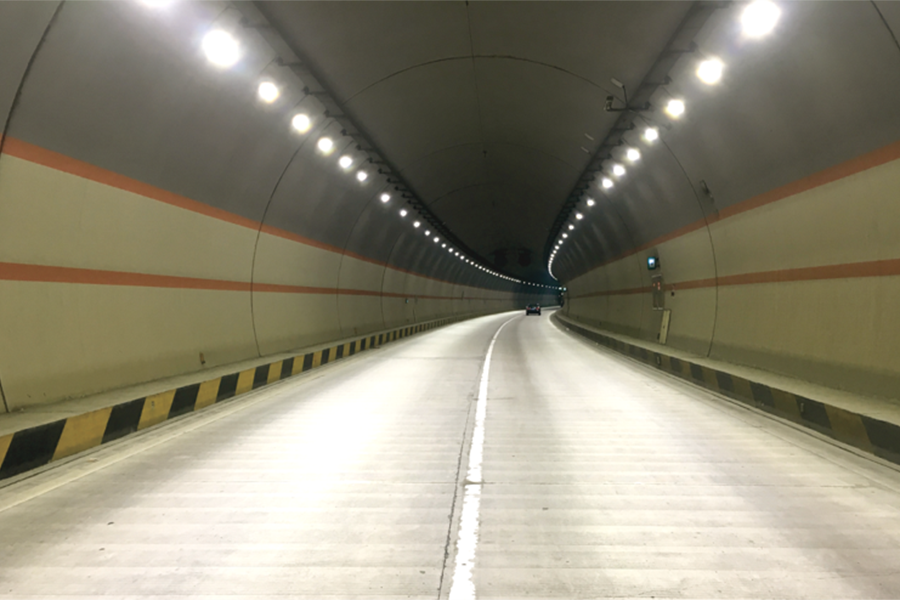 连霍高速霍湾山隧道LED照明节能改造工程